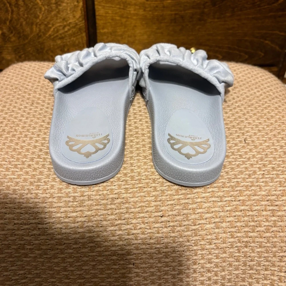 Fergalicious Slides - Picture 6 of 9